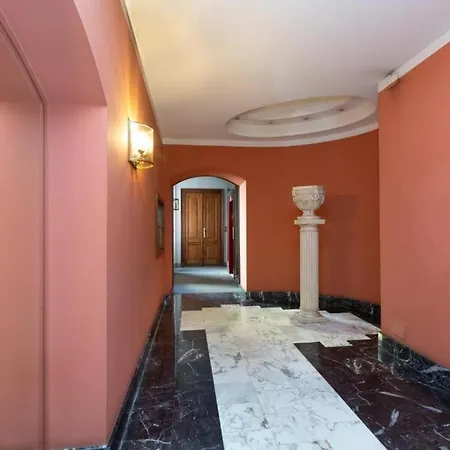 Comecasa Porta Susa Elegant トリノ